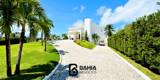 Casa com 5 suítes- Beira Mar- Interlagos – Bahia