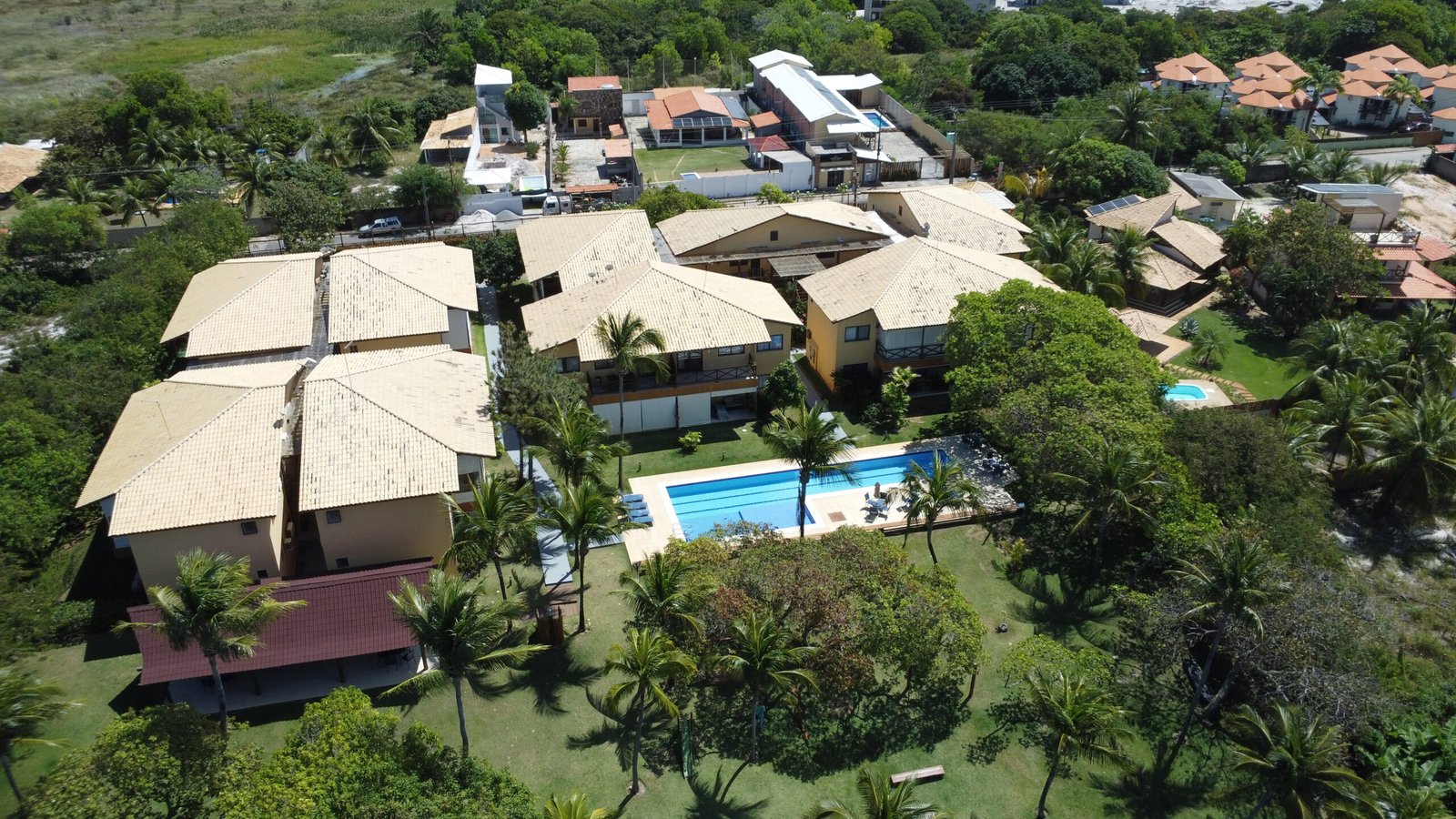 Village 2 quartos com 70m² de área privativa- Itacimirim – Bahia