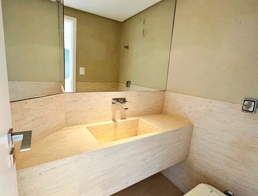 Apartamento de 4 quartos - 200m² - Vista Mar- Ladeira da Barra - Salvador (1)